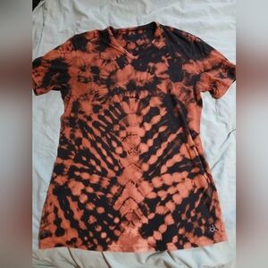 Calvin Klein‎ Men's Tie-Dye T-Shirt - Black and Orange. Sz.XL